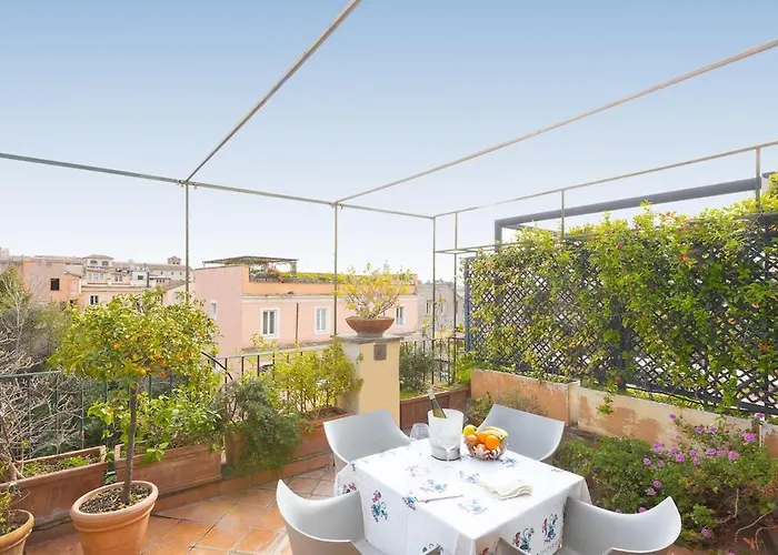 Design Duplex Penthouse With Terrace And Elevator In Monti *